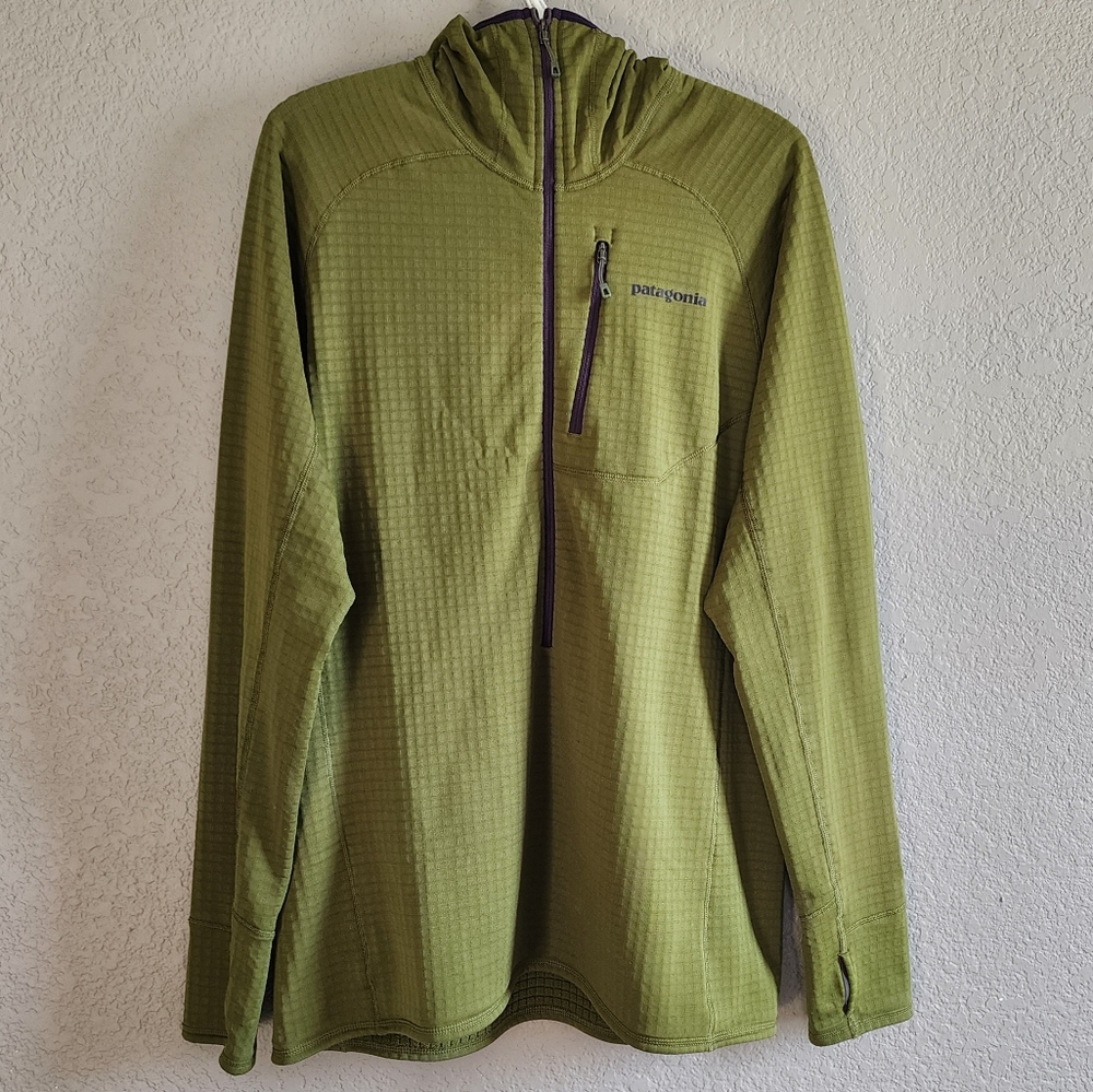 Patagonia Men's Fleece Hooded 1/2 Zip